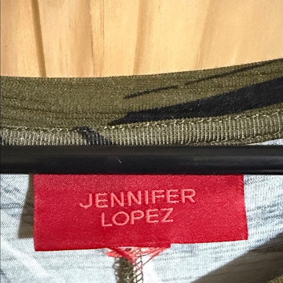 Jennifer Lopez Olive and Black Floral Blouse - Picture 2 of 5